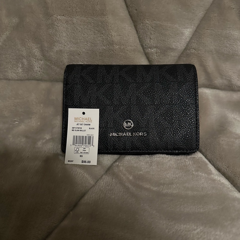 Michael Kors black jet set medium slim wallet
